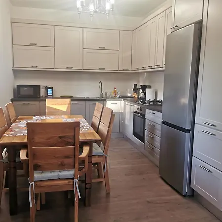 House With A Parking Space - 24453 * Ζαντάρ